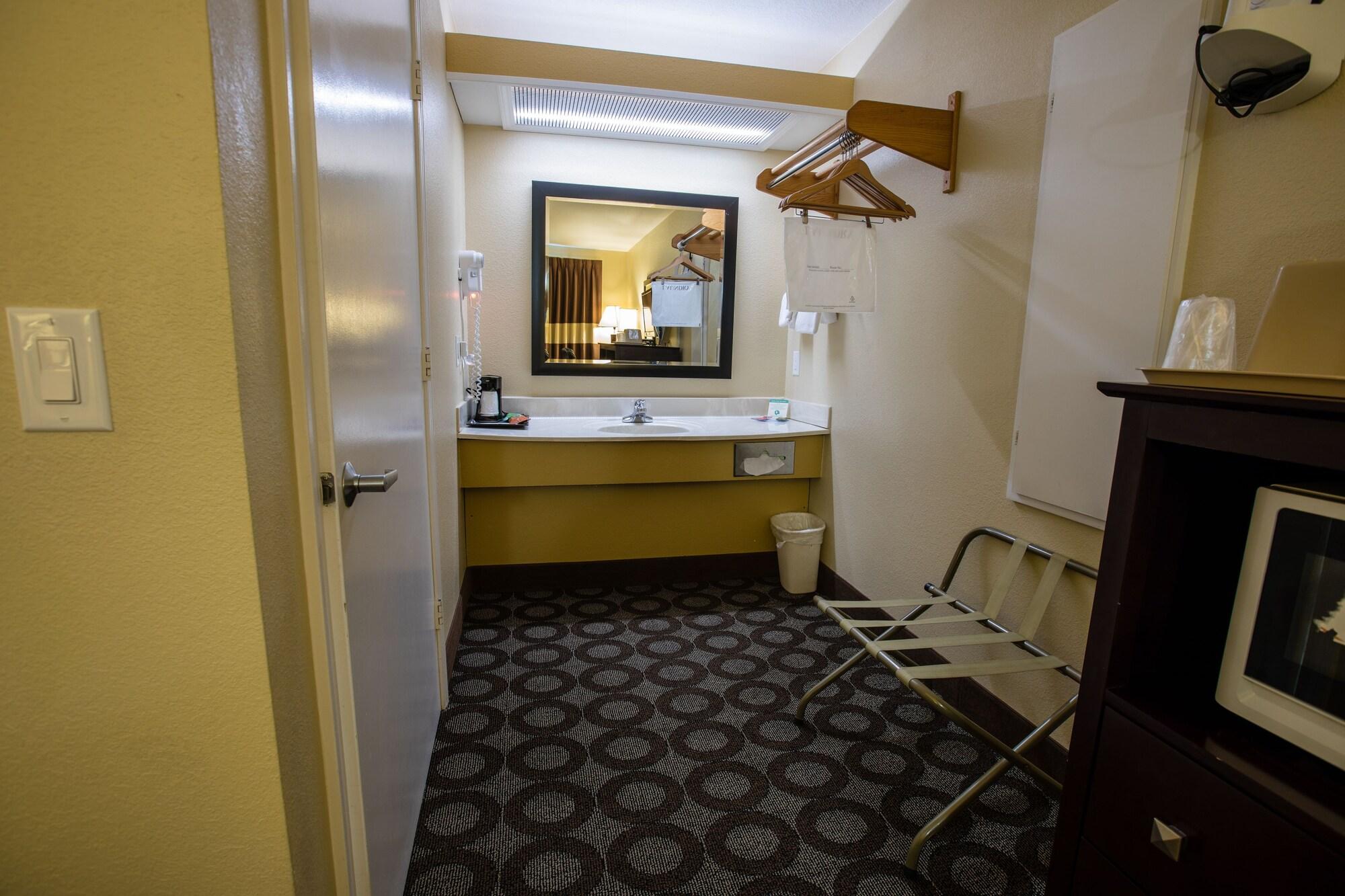 Relax Inn And Suites Kuttawa Kültér fotó