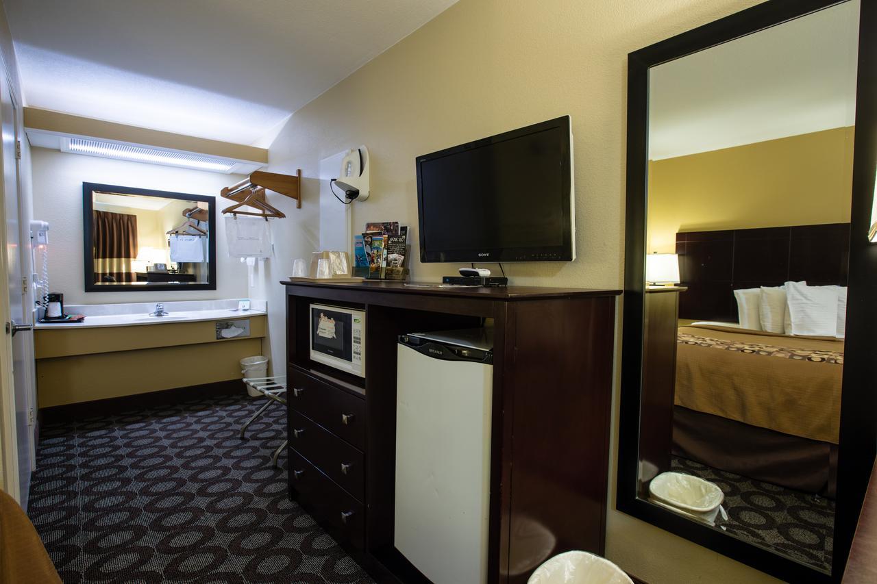 Relax Inn And Suites Kuttawa Kültér fotó