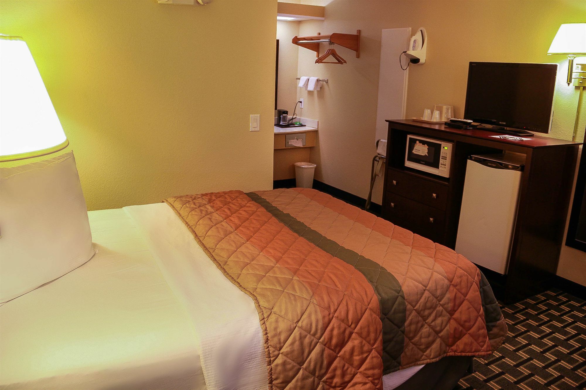Relax Inn And Suites Kuttawa Kültér fotó